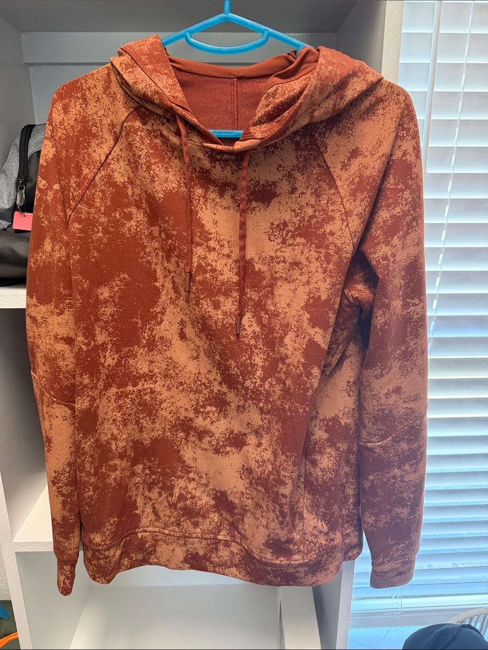 Lululemon sweatshirt